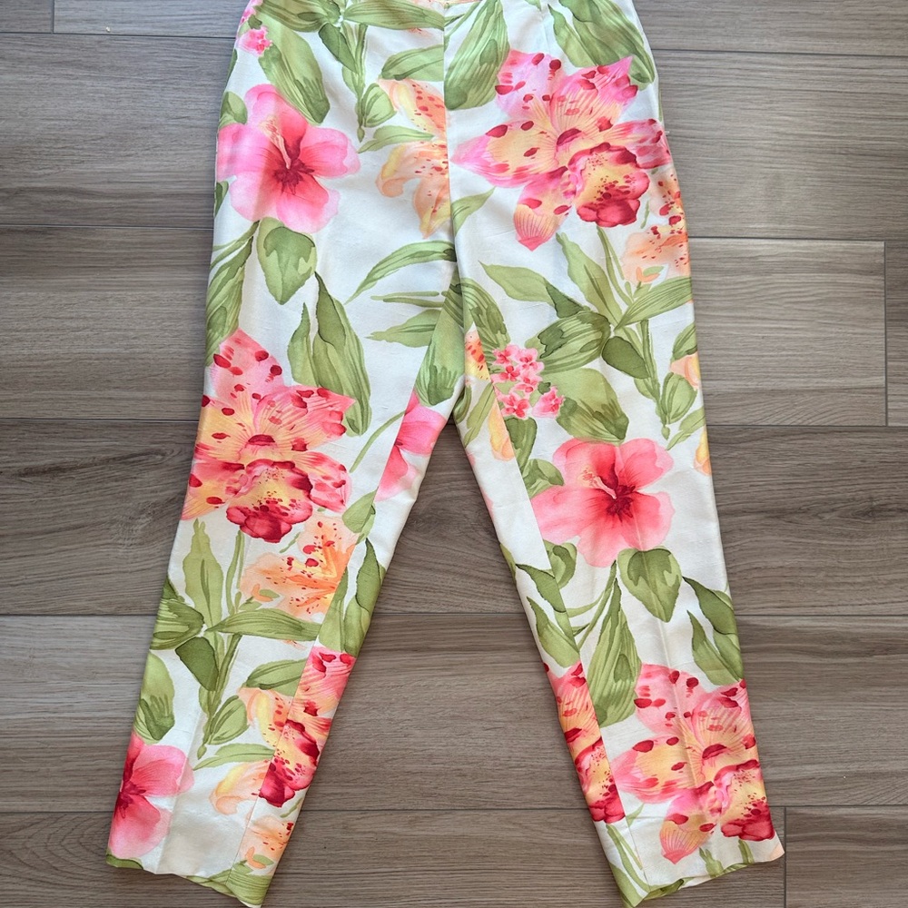 Vintage Silk Dana Buchman Pink Green Floral Capri Pants - Picture 2 of 5